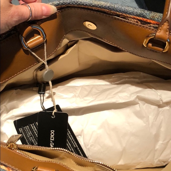 Dolce and Gabbana large tote bag - Picture 4 of 11